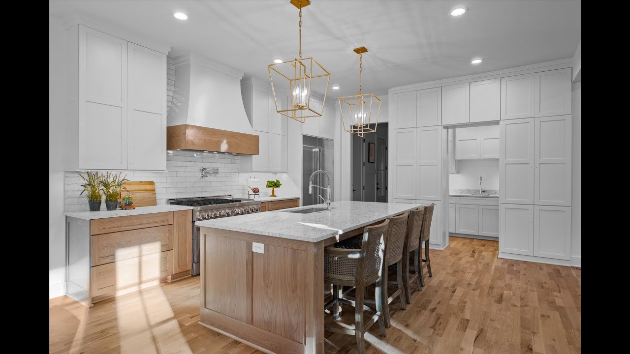 3211 W. 82nd Street, Leawood, KS 66206 Brand New Luxury Home in Old