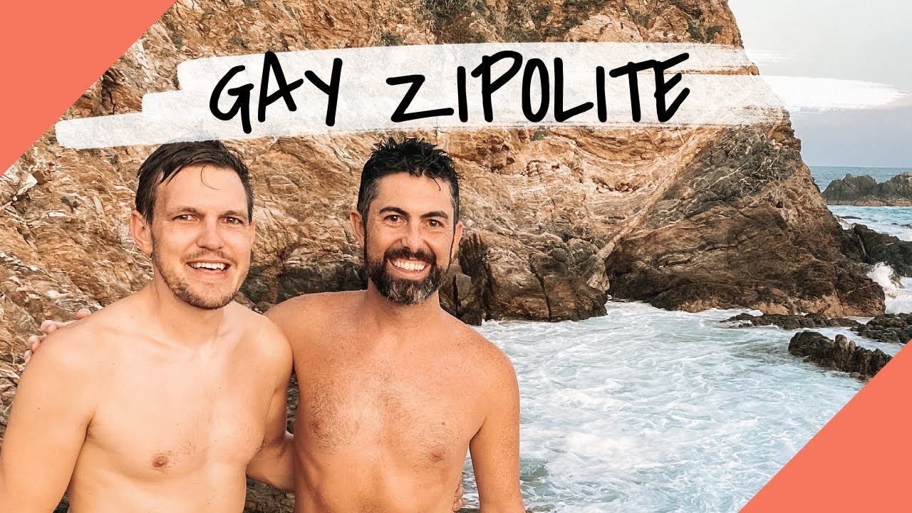 Nude gays in La Paz