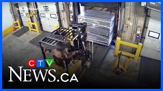 Pearson heist settlement between Air Canada and Brinks, reaction from civil lawyers
Air Canada and Brinks have settled their lawsuit over who should pay for the more than $20 million stolen in a Pearson Airport heist. Jon Woodward reports.
Subscribe to CP24 to watch more videos: https://www.youtube.com/Cp24TorontoBreakingNews
Connect with CP24:
For the latest news: https://www.cp24.com/
For the latest videos: https://www.cp24.com/video
CP24 Live and Interactive: https://www.cp24.com/now
CP24 on Twitter: https://twitter.com/CP24
CP24 on TikTok: https://www.tiktok.com/@cp24breakingnews
CP24 Breakfast on Twitter: https://twitter.com/CP24Breakfast
CP24 is Torontos #1 source for breaking news.
#CP24 #torontonews #canadiannews Pearson heist settlement between Air Canada and Brinks, reaction from civil lawyers