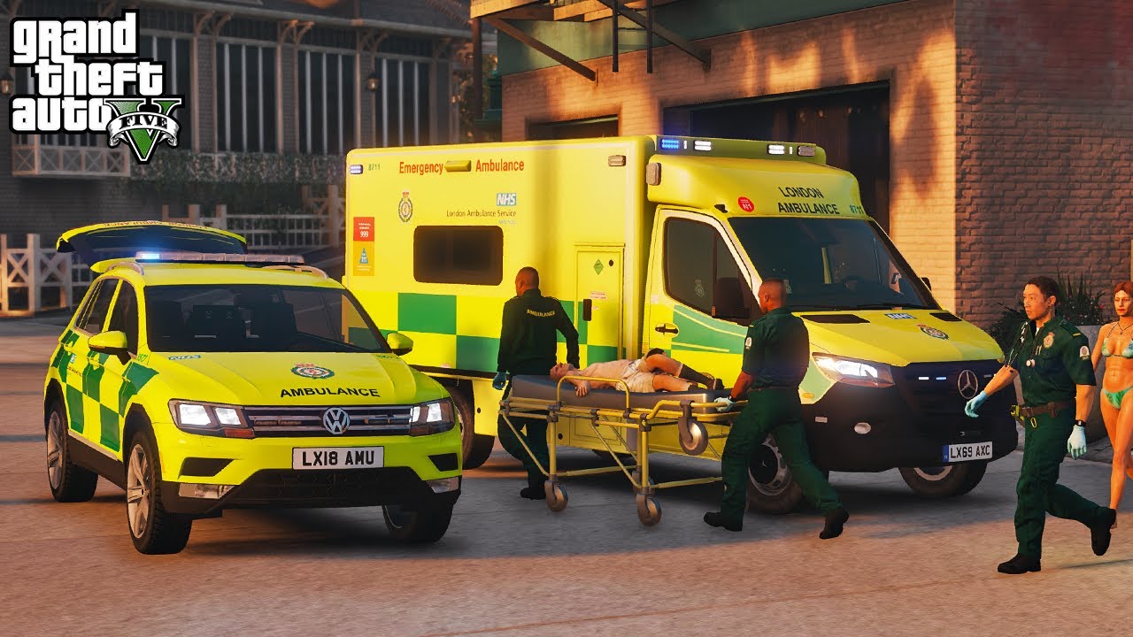 Responding to a Bomb Threat (London Ambulance Paramedic GTA 5 Mod)