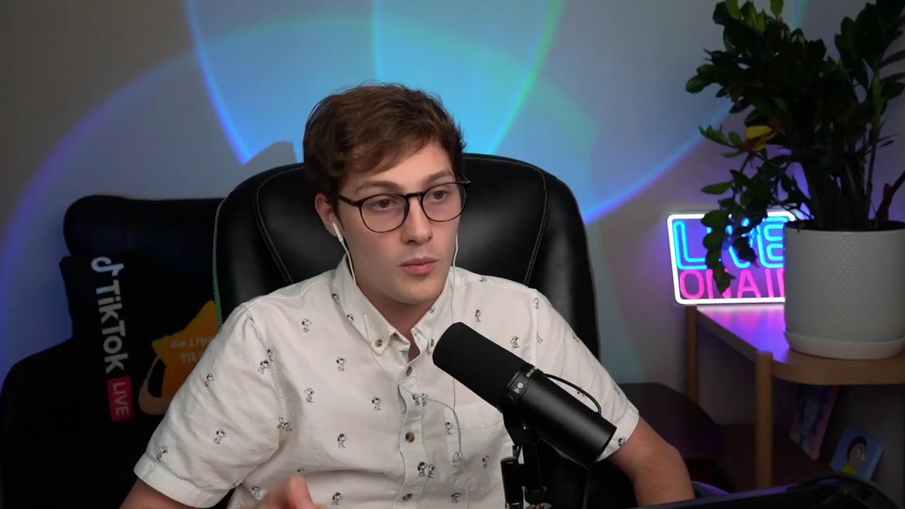 Parker Debates Trump supporters LIVE