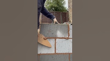 Bricklaying- Laying a block #bricklaying #bricklayer #blocklaying #masonry #construction #shorts