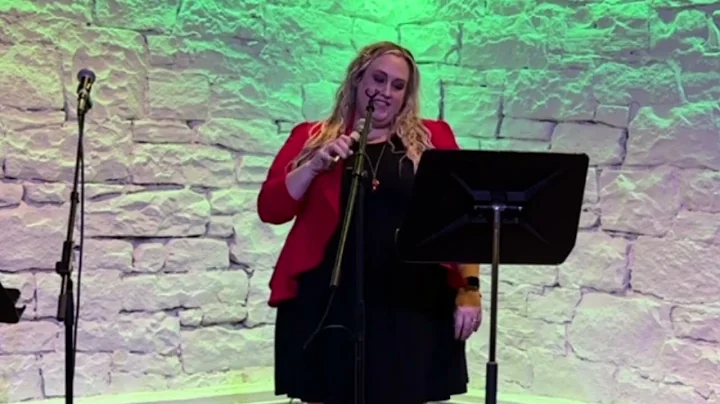 Becca Gregory - "Christmases When You Were Mine" (...