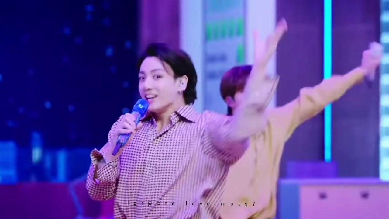 BTSxTOKOPEDIA DYNAMITE