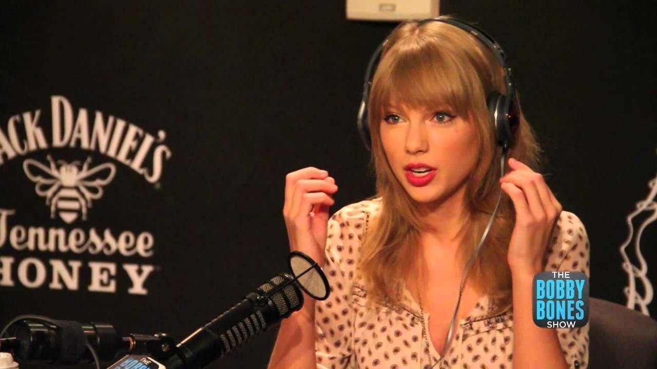 Тейлор Свифт интервью. Тейлор Свифт фото. Taylor Swift Radio. Тейлор Свифт стрижка вагины. Интервью тейлора