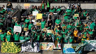 More than 27K Oakland A's fans show up for reverse boycott urging owner to sell team
