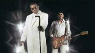 Isley Brothers - Keep It Flowing chords