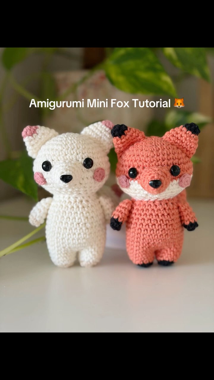 How to Crochet a Mini Fox 🦊 | Easy Amigurumi Tutorialあみぐるみ