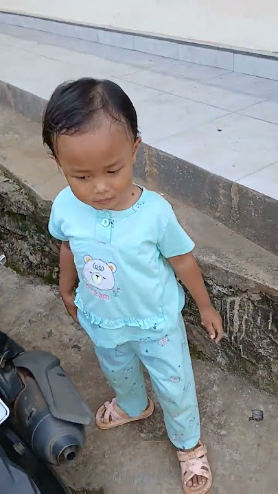 Aliska Abis main dari mna cih,ko sendirian Ajah #shortvideo #bermain #bocilhappy #funny #viralvideo