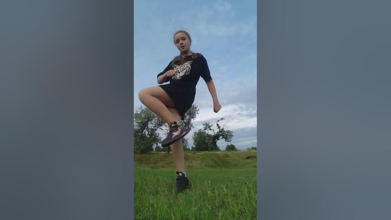 Привіт - YouTube