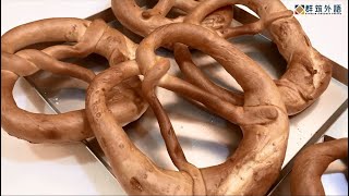 群筑兒童英德文冬令營   和老師一起動手做烘焙！