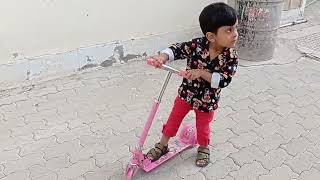 Wow Yeth Porl Dha Gobatta Playtime With My Scooter Kochimamu Films