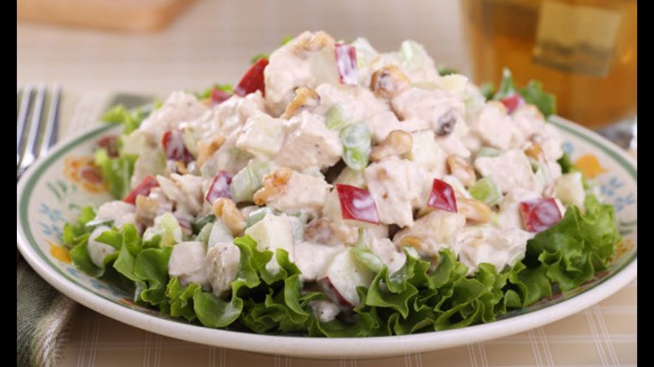 Салат с яблоками и курицей Салат с яблоками и курицей
