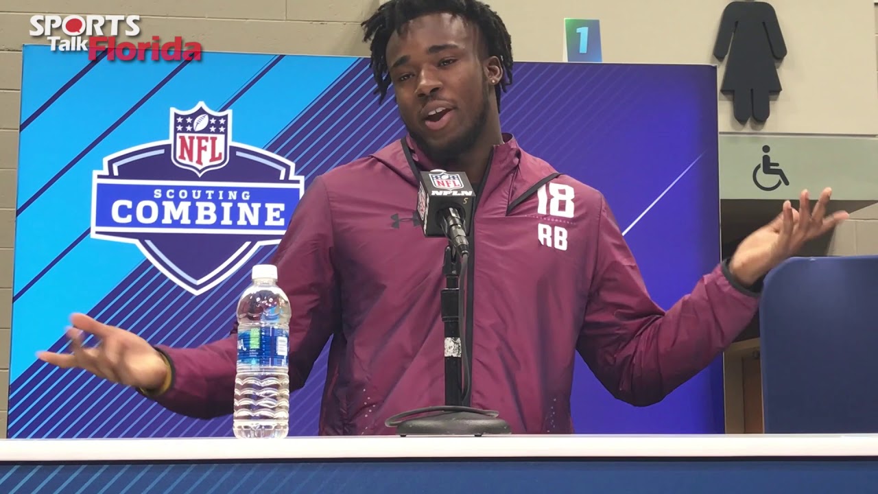 Ronald Jones is more versatile than given credit for - YouTube