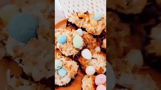Springy Coconut Macaroons