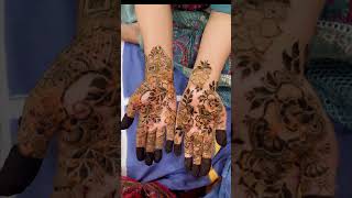 Mehndi ✨ magic 😍 #song #singer #music #mehndi #bollywoodsongs #mehndidesign #henna #india #mehndi