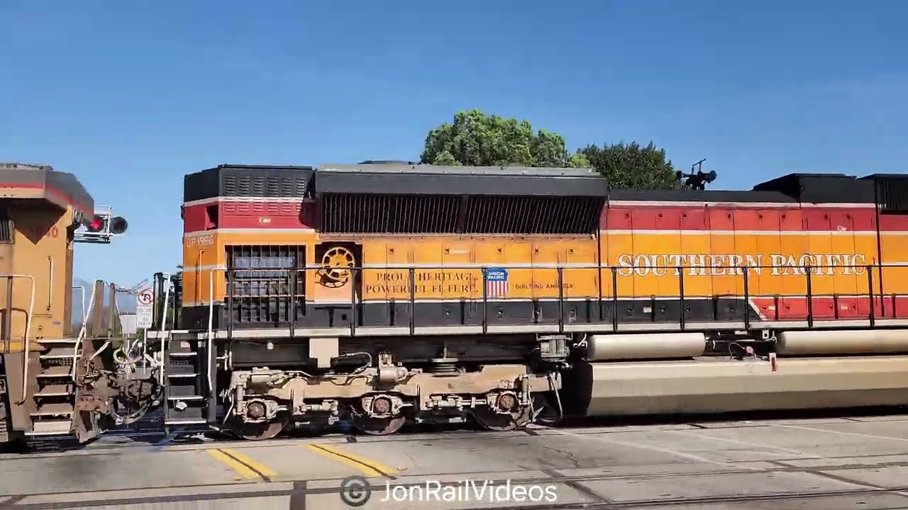 1/30/26 Pre: UP 1996 Southern Pacific heritage trailing on UP ZBRLC passed El Monte