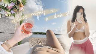 taking myself on a date | cute beach, pizza and prosecco, sunsets on the roof 