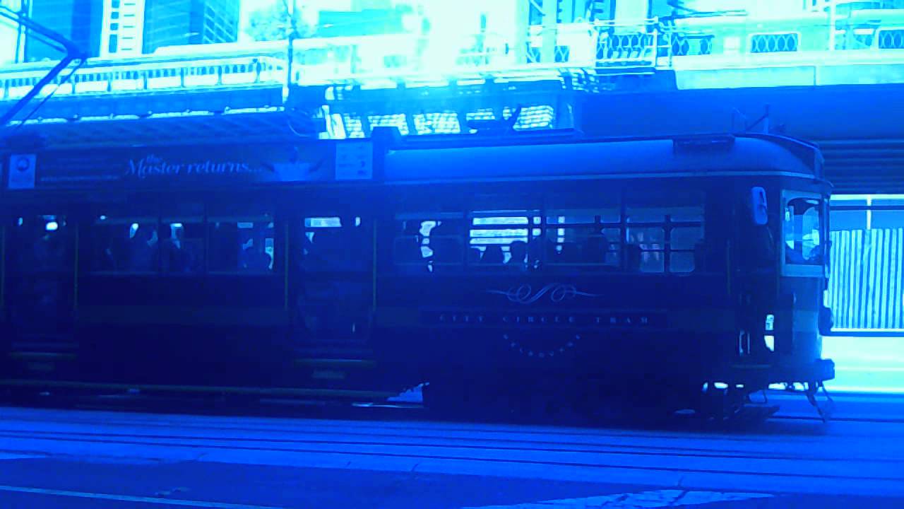 City Circle tram 2@ Flinders St