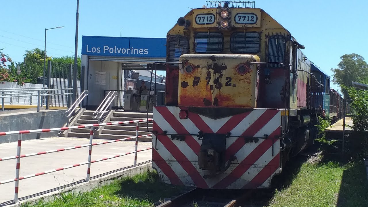 EMD G-22 CU 7712 + CRRC CDD6A1 9764 de Trenes Argentinos Cargas N°5002 Saliendo de Los Polvorines.