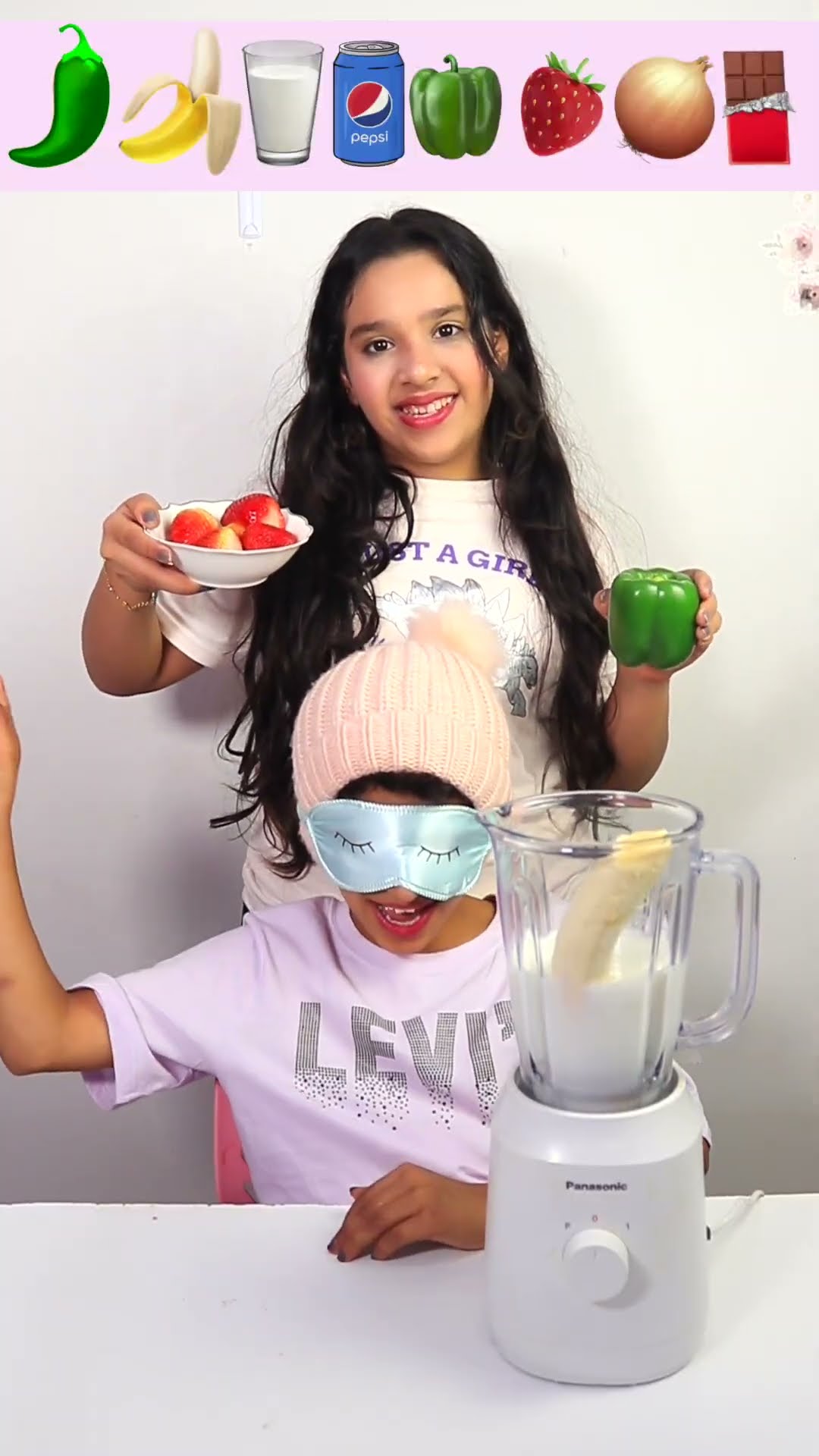 تحدي يمين أو يسار مع شفا Left or Right challenge Cooking best cocktail ? #shortsvideo