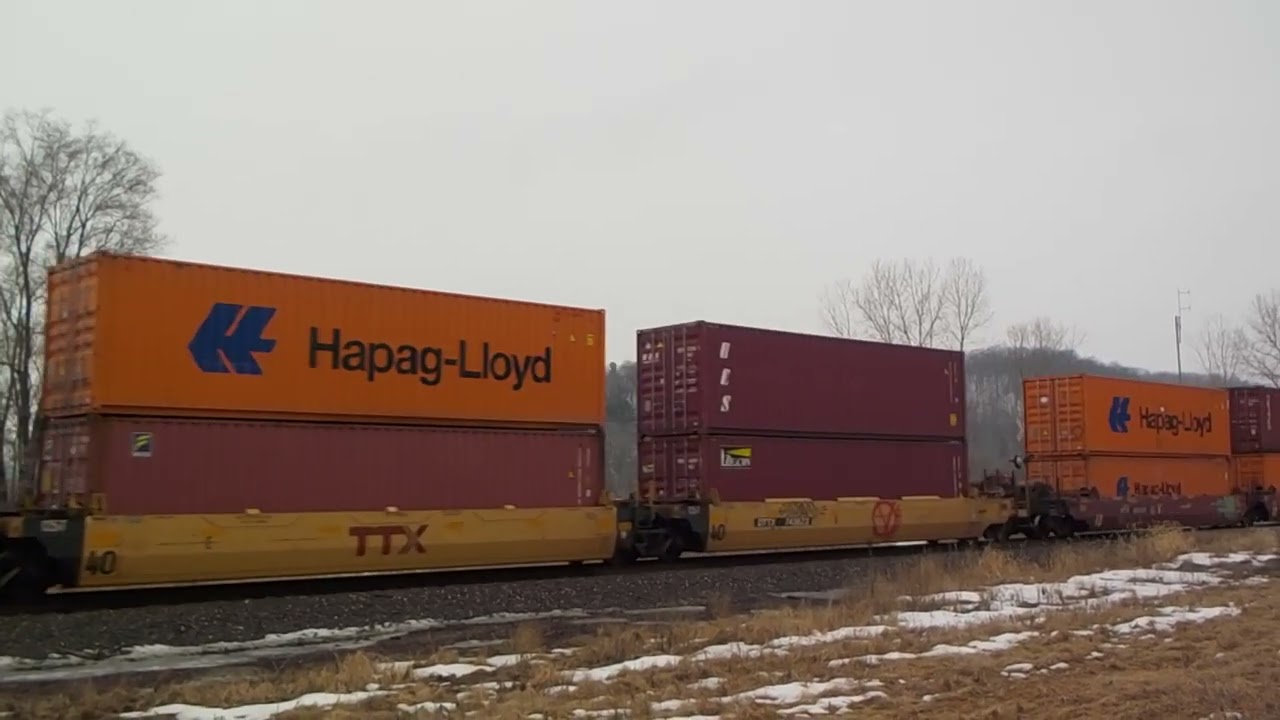CP 8890 w/CP 198 Intermodal 3/5/22