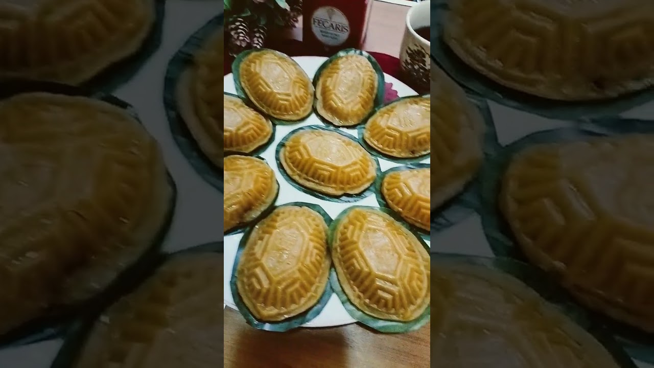 Peanut filled pumpkin cake is super yummy!!  Want to know the recipe?  See the video has aired !!