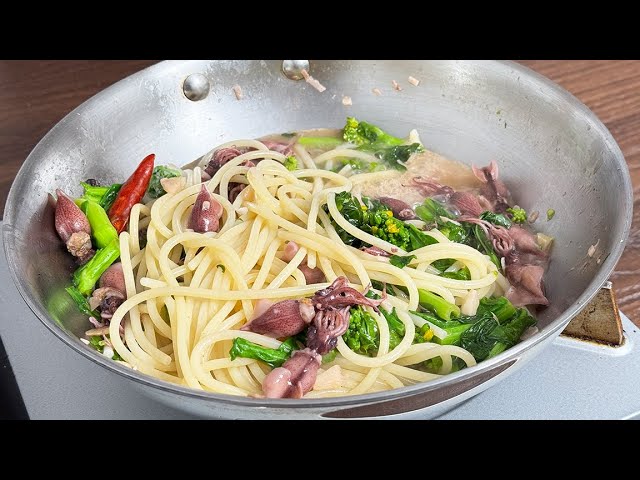 春を感じろ!最高の美味しいがココにある!ホタルイカと菜の花のシンプル絶品パスタ
