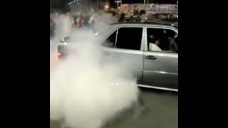 Mercedes w124 e320 burnout video