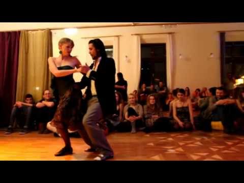 Julia Gajdarska & Facundo Peñalva cz. 2 - milonga Panta Rei, Kontakt, Kraków 2012