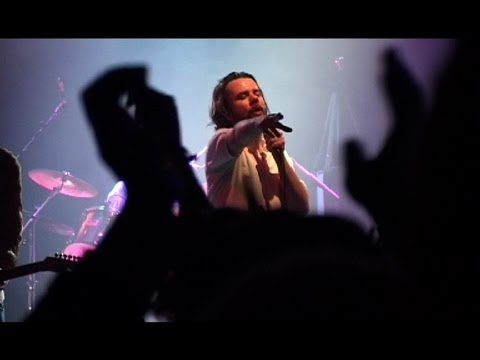 Republic Of Loose - Hold Up(Live)
