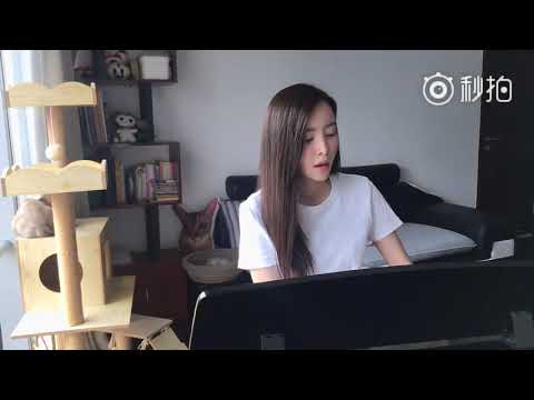于文文【偷不走的现在】 钢琴版（文文实在太美了）