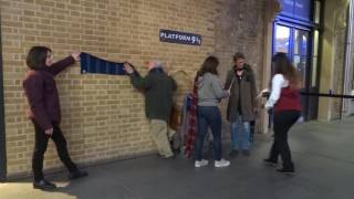 Harry Potter, King&#39;s Cross station, London