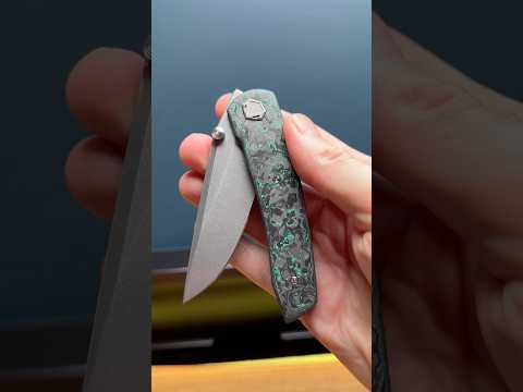 Sharknivco Waka Liner Lock V4.9 Teal TechnoCarbo   