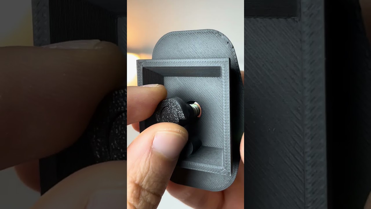 3D printed tripod quick release plate 📷 #bambulab #3dprinting #photography #accessories  #diy