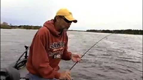 Fall Cold Water Fat Walleye Fishing Techniques