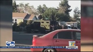 Suspect evades arrest by SWAT deputies in Taft
