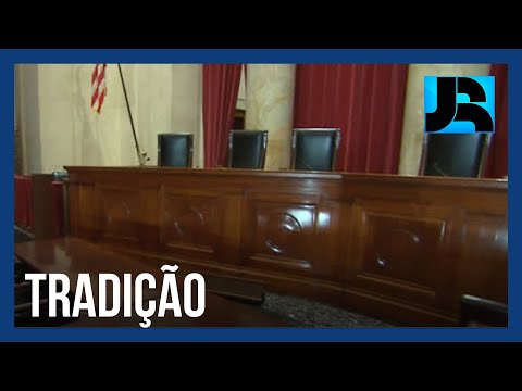 Vídeo: A Suprema Corte Dos EUA Anula A Lei De Segurança Da Carne Da Califórnia