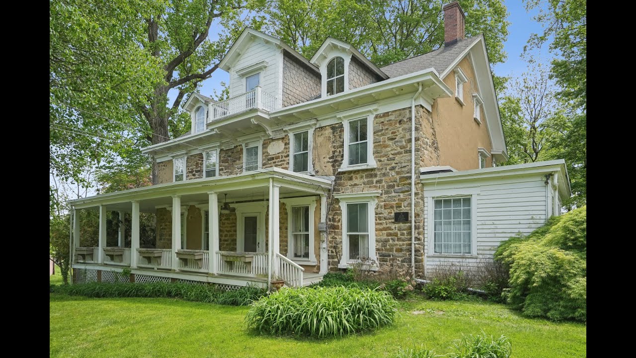 19 E Mill Road Long Valley, NJ | ColdwellBankerHomes.com