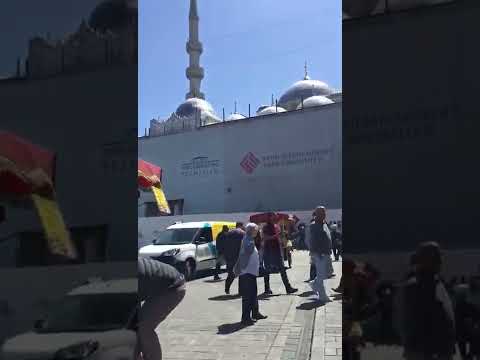 İstanbul Eminönü pazartesi