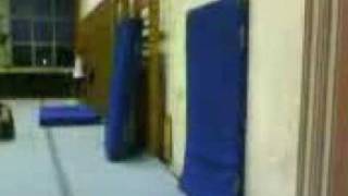 Monkey Wallflip