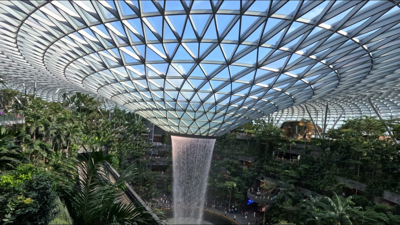 Wonders of Changi Airport 