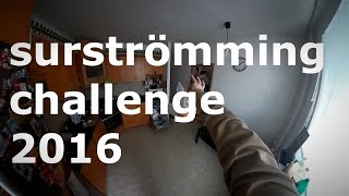 How To Eat Surströmming With Less Drama. Ako Na Surströmming Bez Drámy.