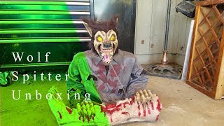 HOPE I DON'T GET WET MAKING THIS UNBOXING ! | Halloween 2019 Prop Unboxing # 4
