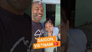 Walking the streets of Saigon, Vietnam 🇻🇳 #seang #shorts 🇻🇳 @thepodcastwithsoul #seangunby #vietnam