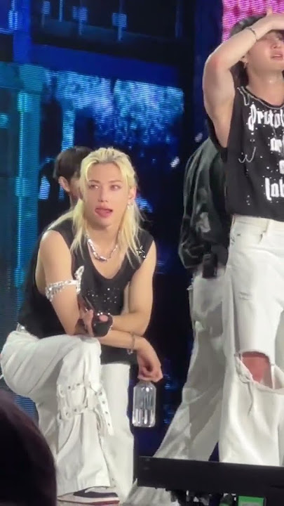 Felix not trusting Lee Know walking behind him 😹 #straykids #felix #skz  #kpop #shorts #viralvideo