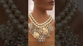 Trendy pearl diamond necklace design