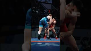 Spencer Lee In A Crazy Back And Forth Match Vs China 