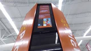 DD_Walmart VR headsets train associates in store