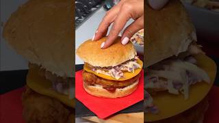 Hamburguesa de pollo crispy ❤️ #recetas #hamburguesa #pollocrispy #crispychicken #crispyburger